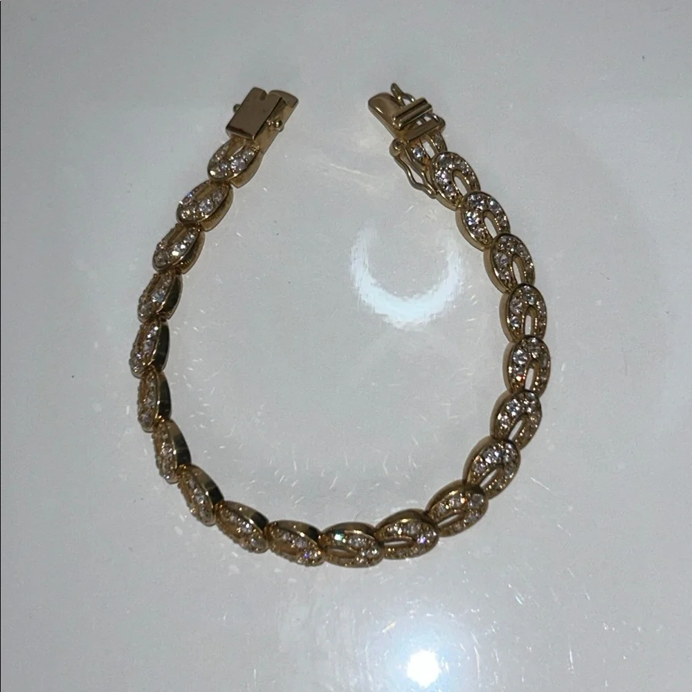 NWOT Gold Plt Sterling Silver Rhinestone Horseshoe Link Designer Line Bracelet